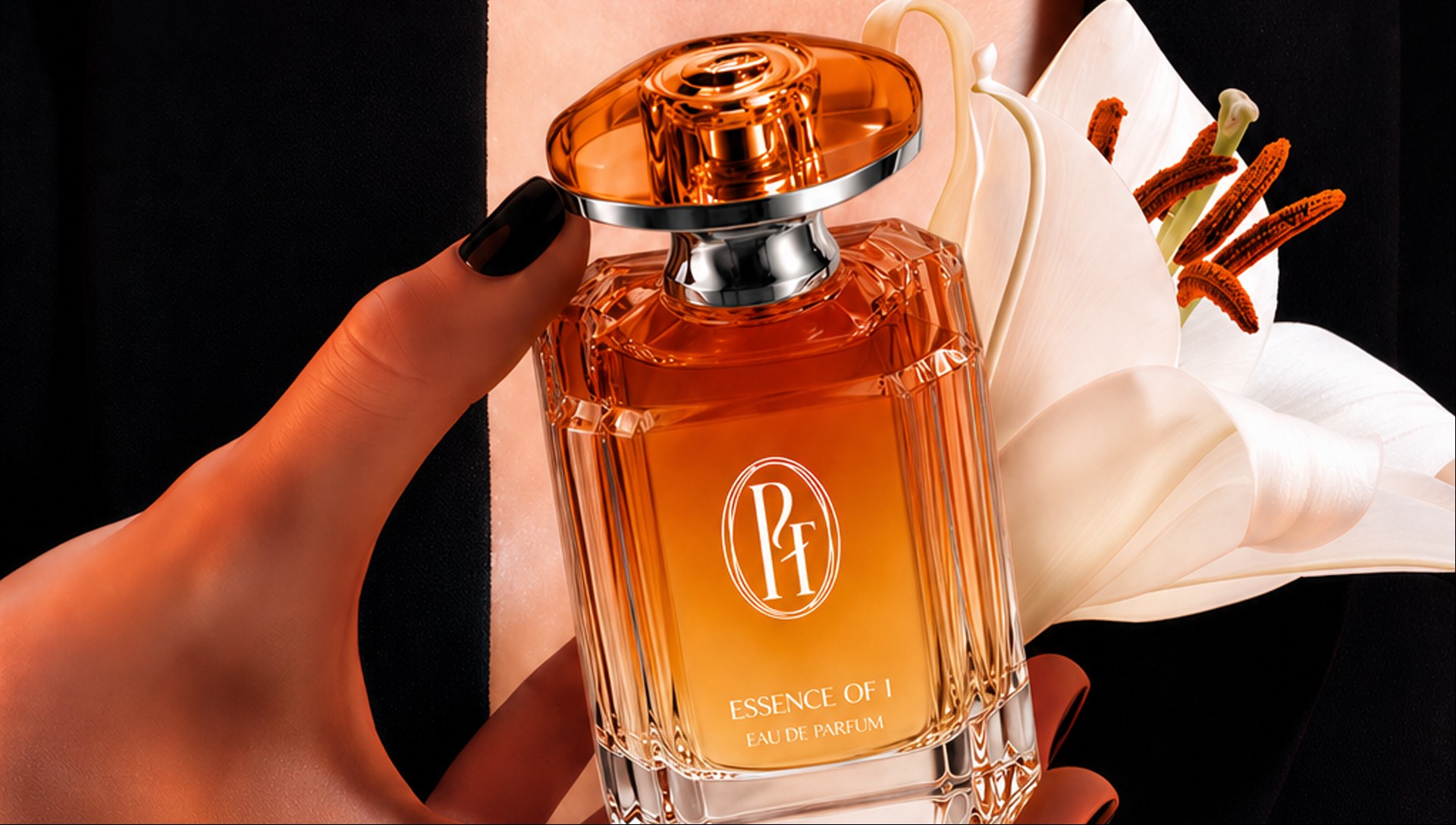 PURFRAIS perfume bottle with white lily